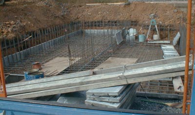 �z�؂����R�ƕ���ł��܂��@�����E���ɍH���̕����B