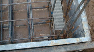 �X�y�[�T�[�������Ă���̂͌����܂����c